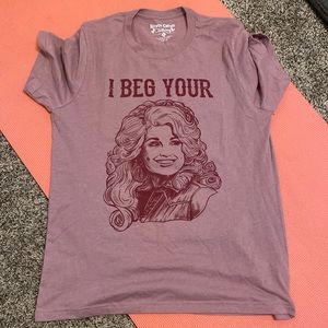 Dolly Parton Fun Cute Tee Shirt